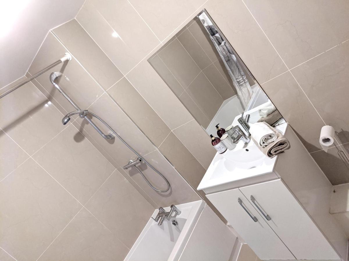 Koala & Tree - Renovated 2 Bed Apartment In City Centre - Short Lets & Serviced Accommodation Cambridge Esterno foto
